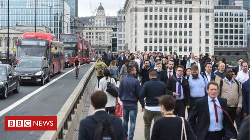 Move to force justification of pay gap between workers and bosses