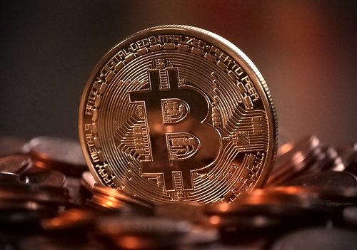 Big bang: Court challenges BaFin's view on Bitcoins