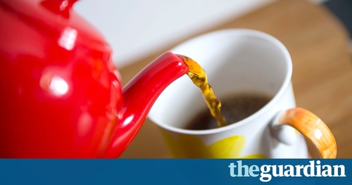 Does tea really cool you down?