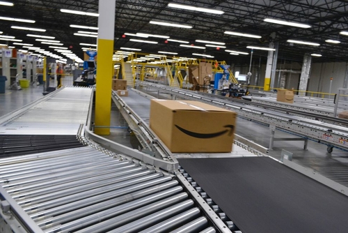 EU Commission launches new preliminary investigation into Amazon use of data